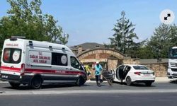 Büyükçekmece’de Ambulans otomobille çarptıştı : 4 yaralı