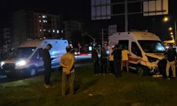 Çorum'da Ambulansla Otomobil Çarpıştı ! 6 Yaralı