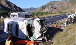 Erzurum'da Ambulans Kaza Yaptı 4 Kişi Hayatını Kaybetti