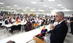 Bakan Memişoğlu, sağlık çalışanlarıyla iftarda bir araya geldi