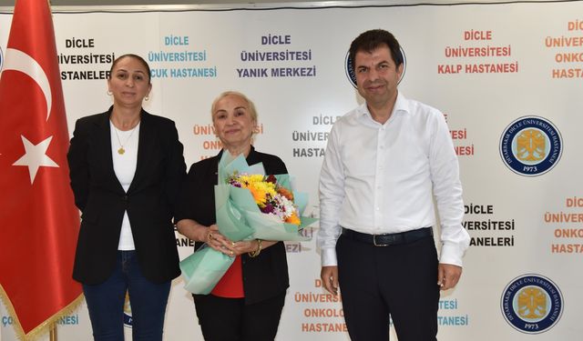 Dicle Üniversitesi Hastanesi'nde Görev Teslimi