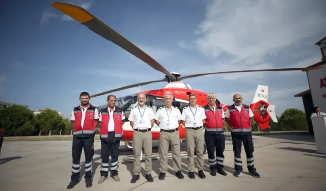 Çanakkale ve çevre illere hizmet verecek helikopter ambulans göreve başladı