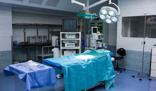 Lazer Parası İsteyen Genel Cerrah Tutuklandı