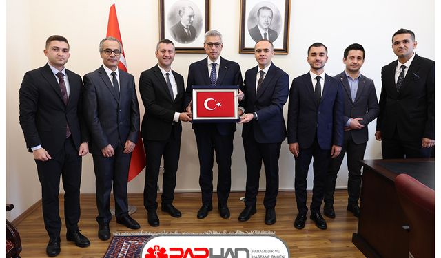 PARHAD Yönetimi Sağlık Bakanını Ziyaret Etti