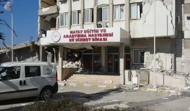 Depremde yıkılan devlet hastanesine ilişkin dosya kapatıldı!
