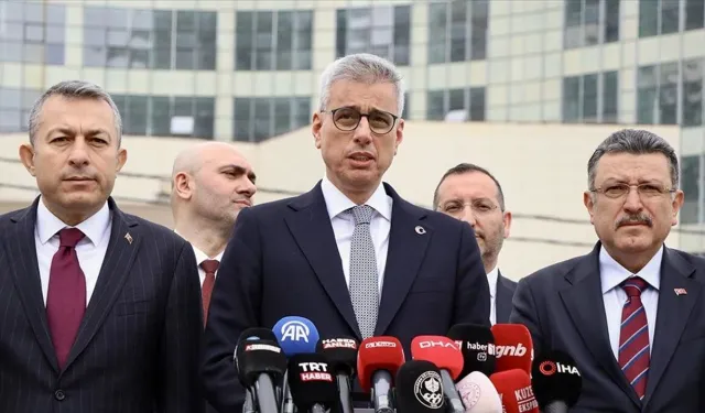 Bakan Memişoğlu, Trabzon Şehir Hastanesi İnşaatında İnceleme