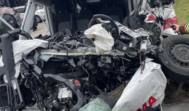 Görev Yolunda Acı Haber; Bir Sağlık Çalışanı Şehit, İki yaralı